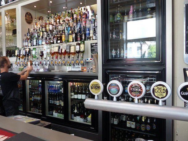 Auckland Police propose six-year ban on new bars and bottle stores