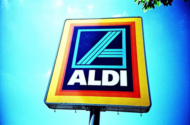 Aldi plans online shopping for Europe