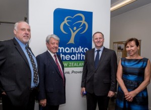 (L-R) Chris Bowman (Manuka Health Operations Manager), Kerry Paul (Manuka Health Founder and CEO), PM John Key and Nina Paul (Manuka Health Marketing Manager).