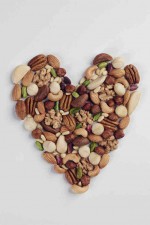 rsz_use_your_nut_-_mixed_nuts_heart_shape