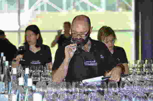 Entries open for 2015 Air New Zealand Wine Awards