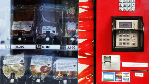 Gourmet meat and seafood vending machines