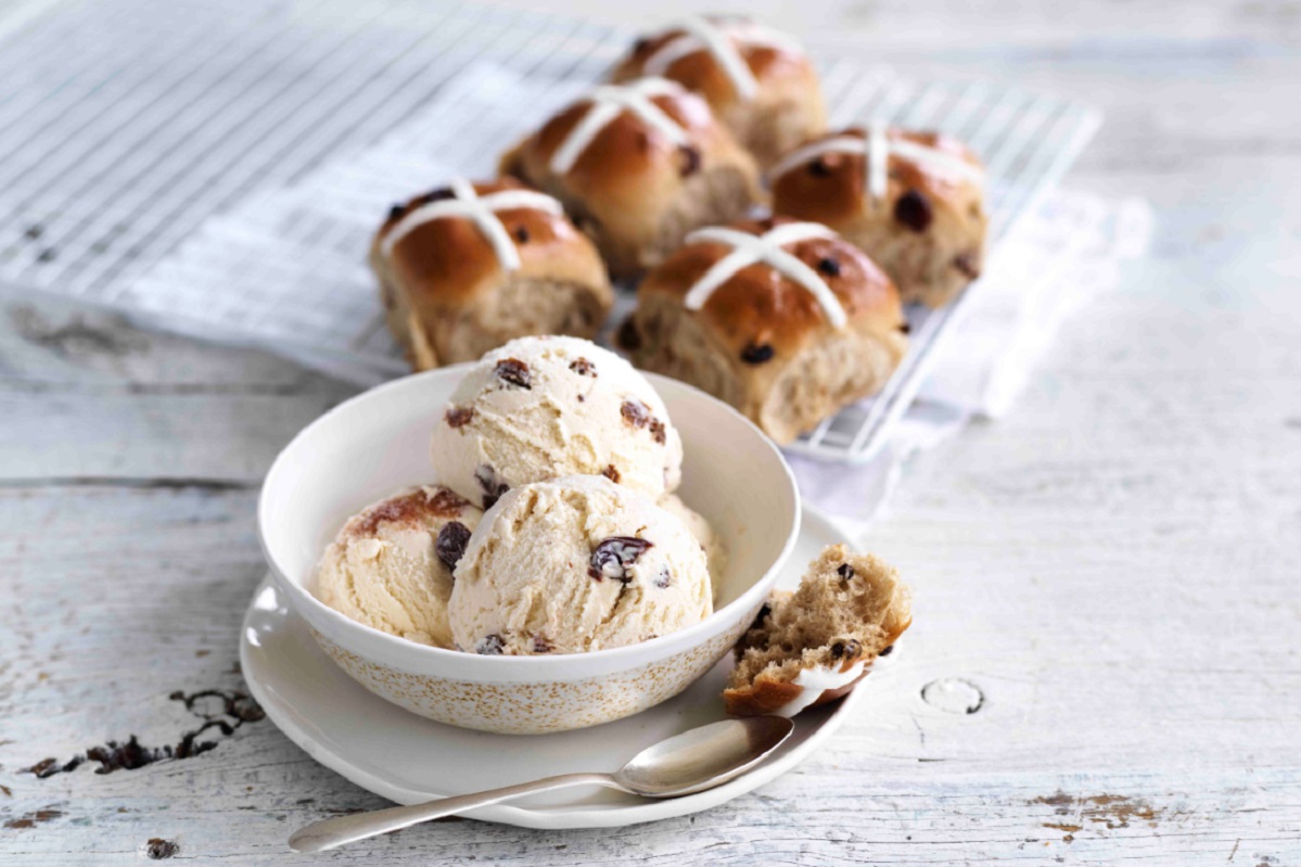Hot Cross Buns with a cool twist