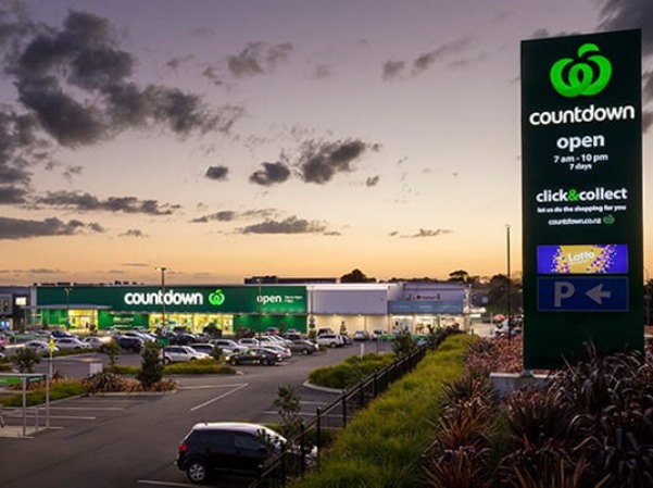 Auckland Countdown stores open early for healthcare, MIQ and emergency workers