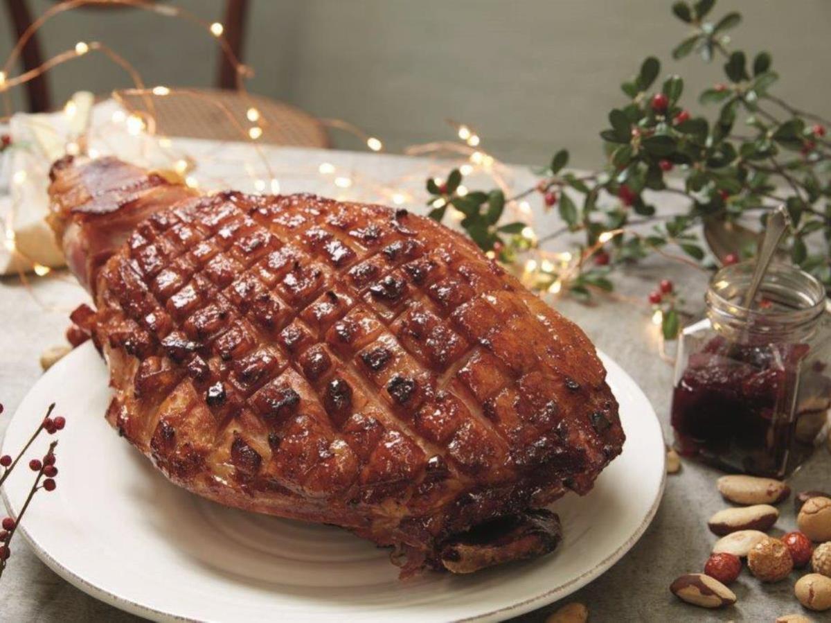 What do Kiwis eat on Christmas Day?
