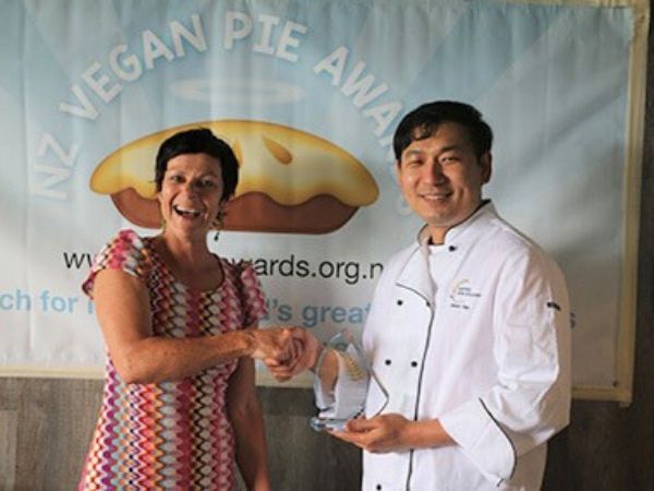 Who makes NZ’s best vegan pies?
