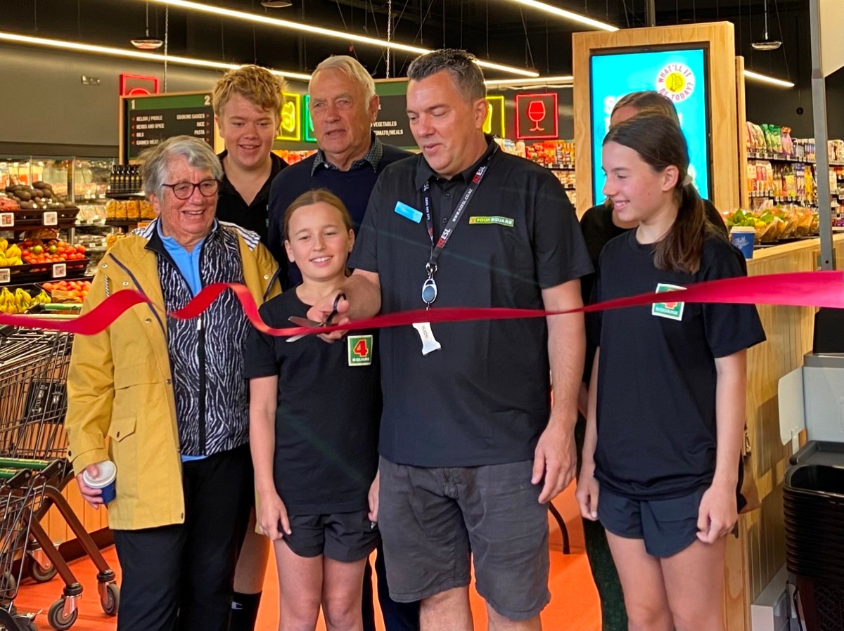 <strong>Brand-new Four Square opens in Remuera</strong>